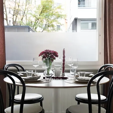 Trendy Nordic By Tram Stop Apartment Helsinki