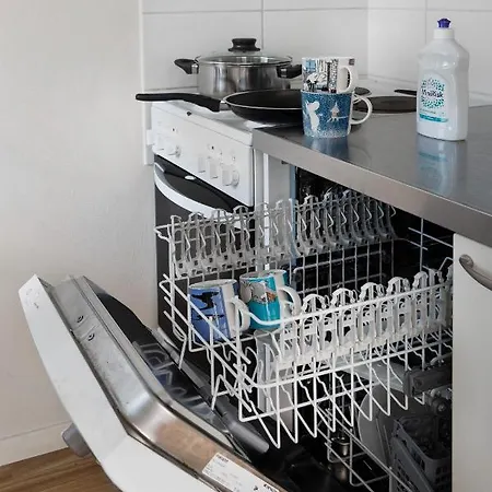 Trendy Nordic By Tram Stop